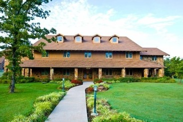 فندق Postoak Lodge And Retreat