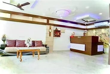 Hotel Happy Home Stay 500mtr Taj Mahal