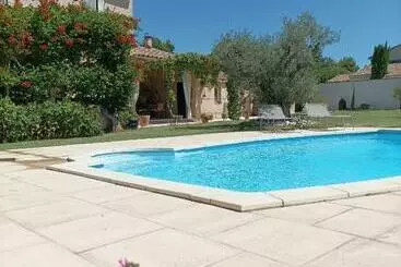 Aamiaismajoitus (B&B) Chambre D Hôte Au Cœur Des Alpilles