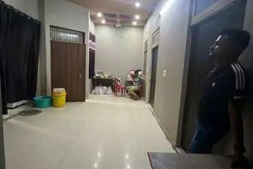Hôtel Oyo Desi Tadka Hotal