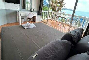 호스텔 Sunset Seaview Patong