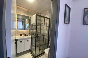 Tinos Otel & Bağ Evi 12 Yaş üstü