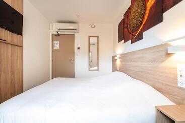 호텔 My Kb Hôtel Montélimar