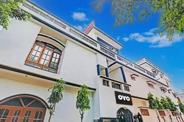 Oyo Flagship Hotel Shiva Grand