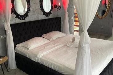 Hotel La Protap Calimanesti