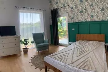 Nocleg ze śniadaniem Backyard Cottage