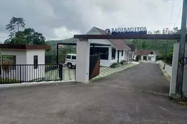 Aparthotel Eagles Glide Hotels & Resorts