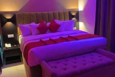 هتل No 95 Suites Vi