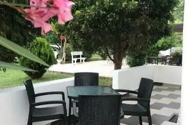پانسیون Casa Gazi