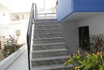 דירות לתיירים George S Studios