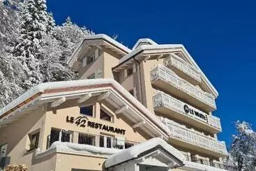 Otel Hôtel Le White   Le 42 Restaurant