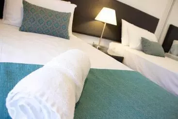 Hotell Synergy Broadbeach Official