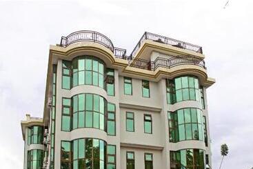 Отель Grace Land