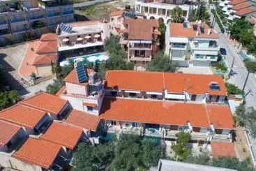 Kleoni Club Apartments