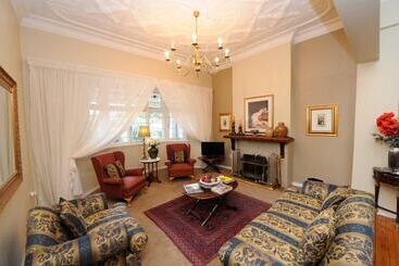 פנסיון Oxford Lodge Vryheid