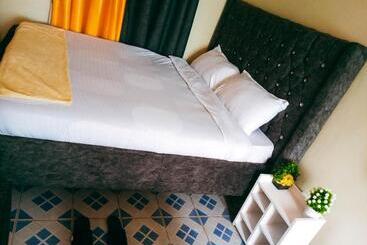 تختخواب و صبحانه Lucky Homes 10min To Nairobi Cbd