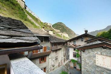 Общежитие Appartamento Sotto Il Forte Di Bard