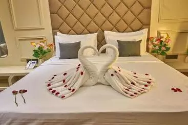 Hotel Borail View Regency