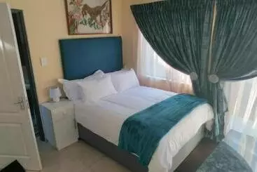 Pension Zwelibanzi Guesthouse
