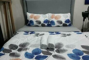 هاستل Glariz Coolplace@mckinley