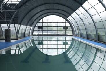 Hotel Y Cabañas Las Mellizas   Caja Los Andes