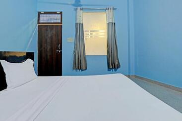 ホテル Oyo Twinkle Galaxy