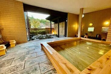 旅館 Katsura No Izumi