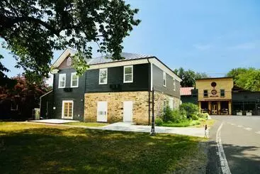 ユースホステル Estes Manor   Sperryville Va
