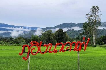 בית מלון כפרי ภูอิงนาคาเฟ่&รีสอร์ท