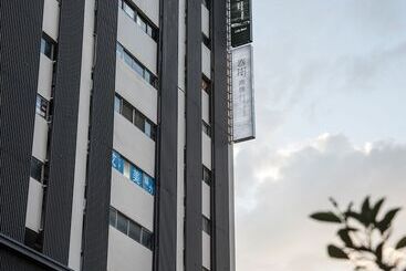 هتل Spring Rhapsody