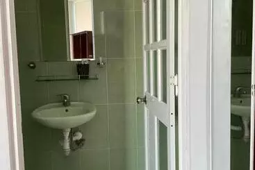 هتل آپارتمان Homestay Hoàng Cầm 1pn