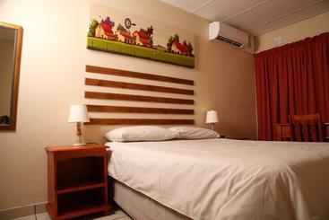 35 Kelkiewyn Bed & Breakfast