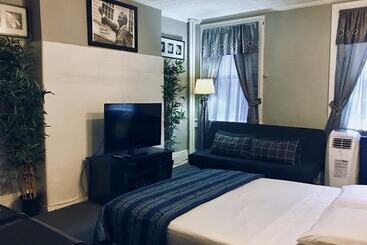 مبيت وإفطار The Justice Towers