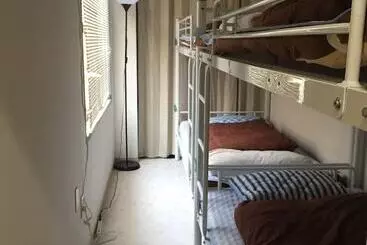 Guest House Naraya   Hostel