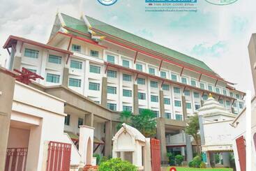 هتل Wangchan Riverview