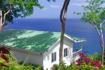 پانسیون Nature S Paradise At Marigot Bay