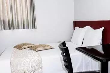 هتل Paris