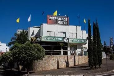 Hotel Uberpalace
