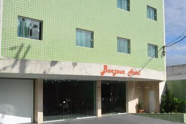 Hotelli Bonjour