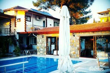 ホテル Pınar Vintage House