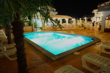 Aparthotel Kleopatra