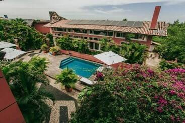 Aimberê Eco Resort