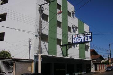 호텔 Sampaio