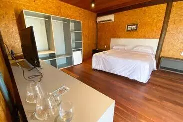 Hotelli Bobz Boutique Resort