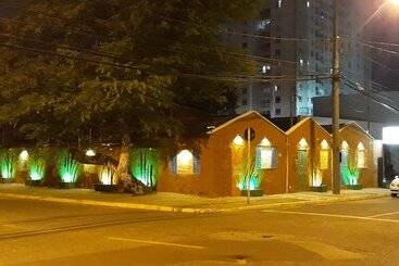 هاستل Vila Aju  Pousada Tematica