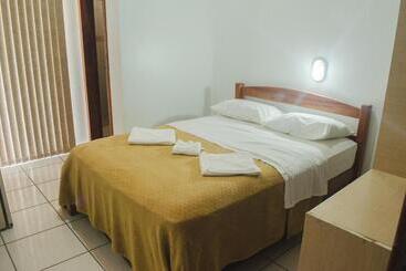 Hotel Pousada Bronzatto