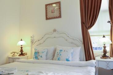 酒店 Dantela Butik