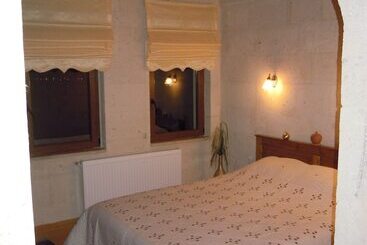 בית מלון כפרי Has Konak Cappadocia