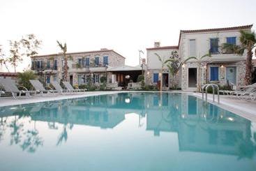 هتل Alacati Igdelihan Unique