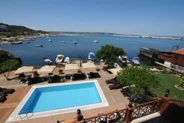 Hotel Phellos Suites